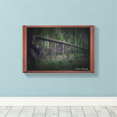 Gebroken boom (Bigfoot) Canvas Afdruk (Insitu (Houten vloer))