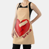 Gebroken hart genezen met patch en levenscitaat schort (Insitu)