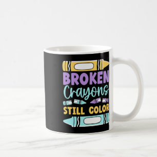 Gebroken kraaien hebben nog steeds een kleurentraa koffiemok