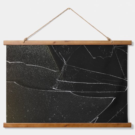 GEBROKEN RAAM HANGEND WANDKLEED (Voorkant 3)