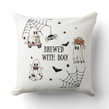 Gebrouwen met Boo Halloween Pillow