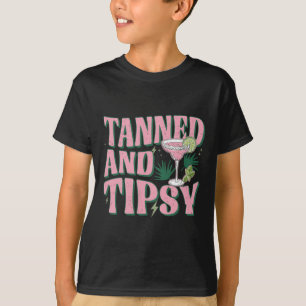 Gebruind En Dronken Zomerstemming Tropische Strand T-shirt