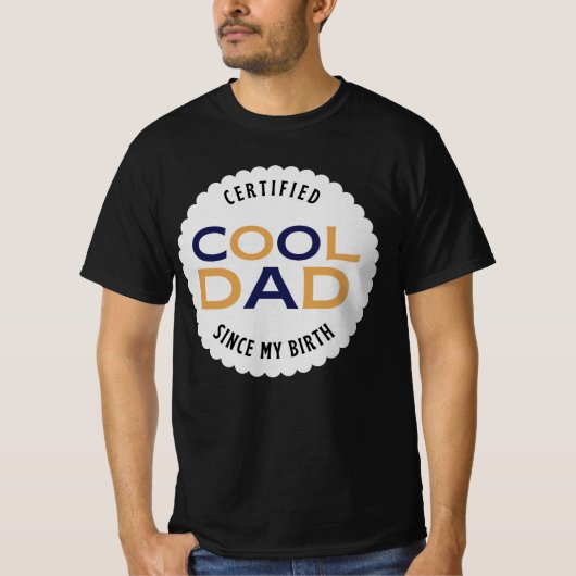 Gecertificeerd Coole Papa Retro Badge Vaderdag T-S T-shirt (Voorkant)