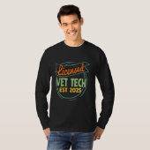 Gecertificeerd veterinair technicus 2025 afgestude t-shirt (Voorkant volledig)