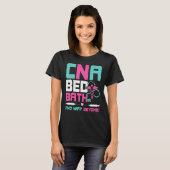 Gecertificeerde verpleegkundige assistent CNA Bed T-shirt (Voorkant volledig)
