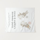 Gecombineerde verjaardagsuitnodiging voor Bunny Bo Wandkleed (Voorkant (horizontaal))