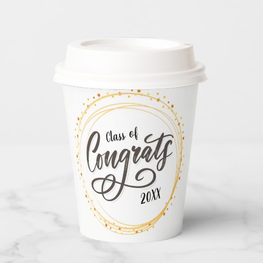 Geconcentreerde klasse van papieren bekers (Voorkant)