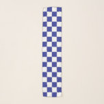 Gecontroleerd blauw en wit sjaal<br><div class="desc">Abstracte digitale kunst van blauwe en witte vierkantjes in een gereduceerde formatie.</div>