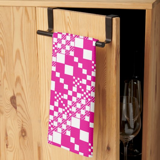 Gecontroleerd, controles in magenta en wit theedoek (Derde Gevouwen)