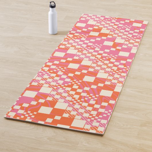 Gecontroleerd, Controles - Roze, Oranje en crème Yogamat (In situ)