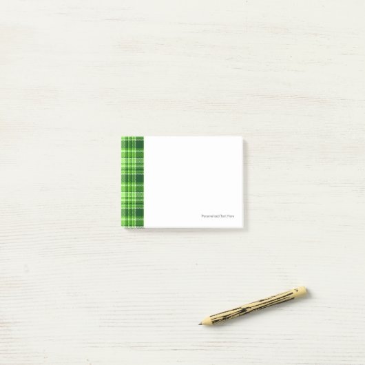 Gecontroleerd groen kleurpatroon post-it® notes (Op bureau)