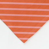 Gecontroleerd verbindingspatroon in roze, bleke or fleece deken (Hoek)