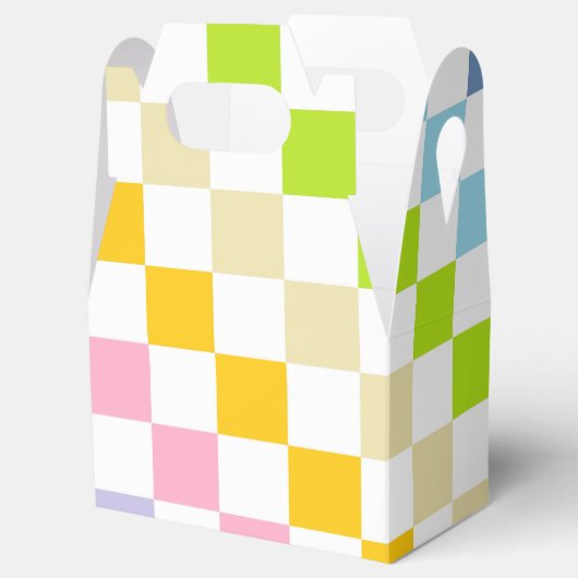 Gecontroleerde pastelregenboog bedankdoosjes (Geopend)