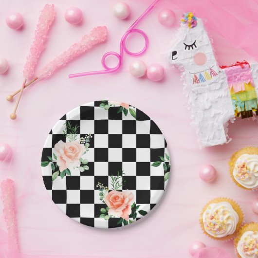 Gecontroleerde zwart-witafdrukken en roze roze afd papieren bordje (Feest)