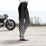 Gecontroleerde zwarte Fade-Leggings Leggings<br><div class="desc">Voeg een pop van gewaagde retro grafiek aan uw draak met de Gecontroleerde Zwarte Vervagen Leggings toe.</div>