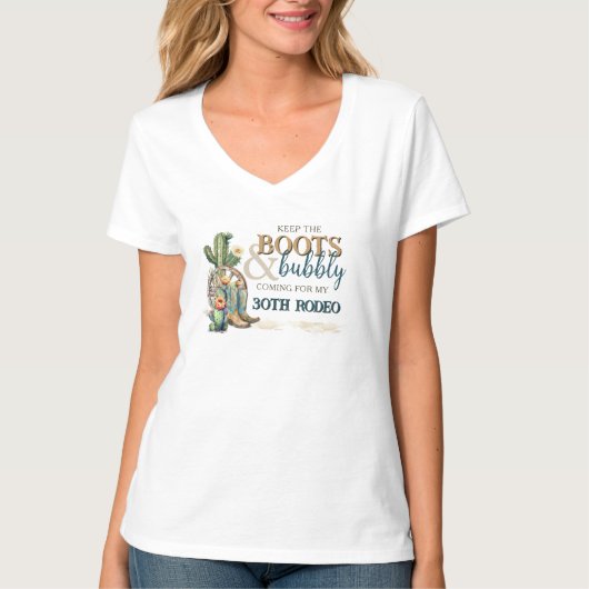 Gedaan en afgestoft Cowgirl Up 30th Rodeo Verjaard T-shirt (Voorkant)
