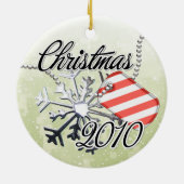Gedateerde militaire kerstversiering keramisch ornament (Achterkant)