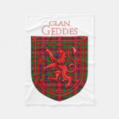 Geddes Tartan Scottish Play Lion Rampant Fleece Deken (Voorkant)
