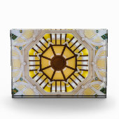 Gedecormeerd plafond op het station van Tokio Fotoblokken (Voorkant)