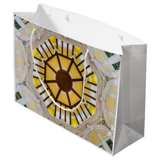 Gedecormeerd plafond op het station van Tokio Groot Cadeauzakje (Achterkant Gekanteld)