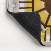 Gedecormeerd plafond op het station van Tokio Muismat (Hoek)