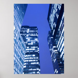 Gedefocuseerd naar boven uitzicht van kantoor die poster