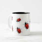 GEDEKT IN DE MOK VAN LADYBUGS (Voorkant links)