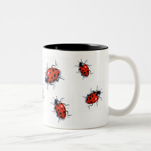 GEDEKT IN DE MOK VAN LADYBUGS (Rechts)