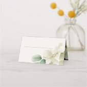 Gedempte groene bladeren bruiloft plaatskaartje (Voorkant)