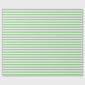 Gedempte lichtgroene en witte gestreepte patroon cadeaupapier (Vlak)