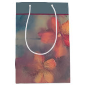 Gedempte roze bloemen middelgrote cadeautas (Voorkant)