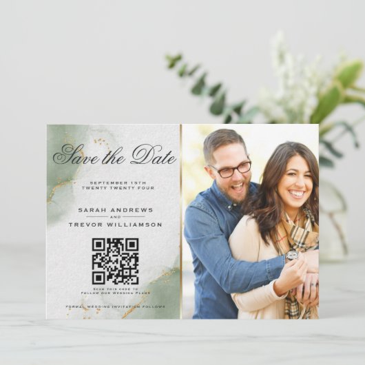 Gedempte Sage Foto & QR Code Sla de datum op Kaart (Staand voorkant)