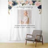 Gedenkfoto in Navy Blush Roze Herdenking Wandkleed (In situ)
