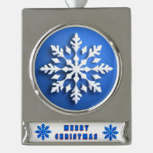 Gedetailleerd ontwerp van de witte sneeuwvlok verzilverd banner ornament (Voorkant)