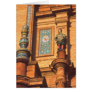 Gedetailleerde weergave van keramiek op de Plaza d