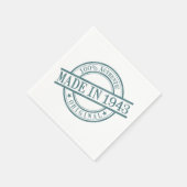 Gediend in 1943, geboortejaar rond rubberzegel Log Servetten (Hoek)