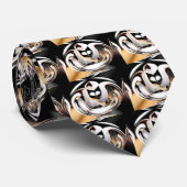 Gedistilleerde dranken in de schelpen stropdas (Opgerold)