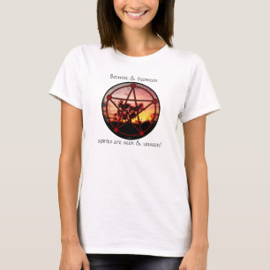 Gedistilleerde dranken van het Samhain Pentacle T-shirt