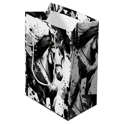 Gedistilleerde Pony 9 Medium Cadeauzakje (Voorkant Gekanteld)