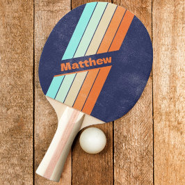 Gedistingeerd vintage stijl retro donker met naam tafeltennisbatje