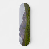 Gedraaide Schoonheid In Denali Skateboard (Voorkant)