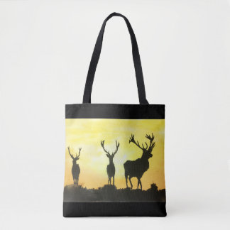 Gedraaide zakken schilderen door MirandaPA-Canvas  Tote Bag