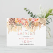 Gedroogde bloemen en pampas gras met een zachte ro save the date (Staand voorkant)