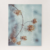 Gedroogde hop Garland op de Snowy-achtergrond Legpuzzel (Verticaal)