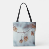 Gedroogde hop Garland op de Snowy-achtergrond Tote Bag (Achterkant)