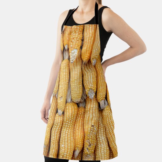 Gedroogde maïs die gestapeld was. schort (Insitu)