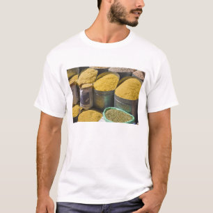 Gedroogde pasta en bonen te koop, Marrakech, 2 T-shirt