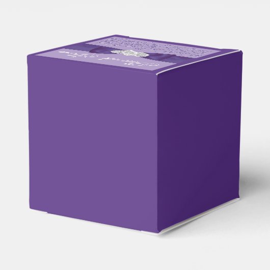 GEDRUKTE BOW Paarse Witte Bloemen Bruiloft Favor B Bedankdoosjes (Achterkant)