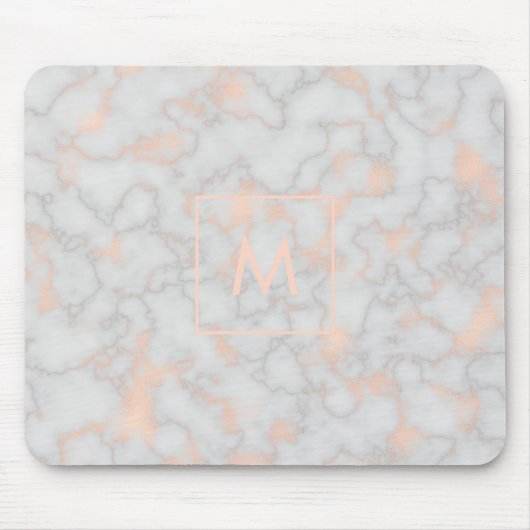 Gedrukte marmer en roze goud monogram muismat (Voorkant)