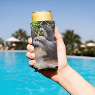 *Geduld aan het water: twee kleine grijze otters Seltzer Blikjeskoeler